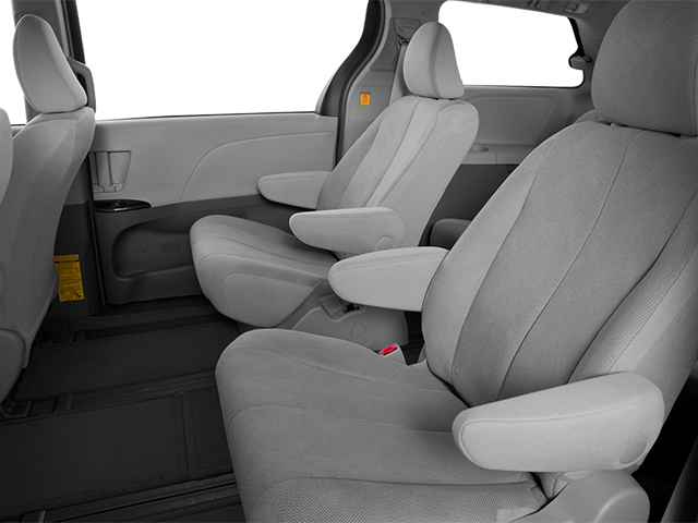 2014 Toyota Sienna LE Mobility Auto Access