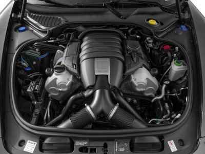 2016 Porsche Panamera 4