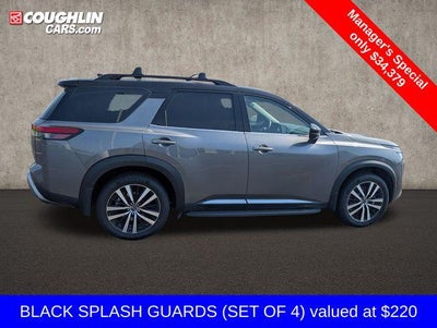 2023 Nissan Pathfinder Platinum