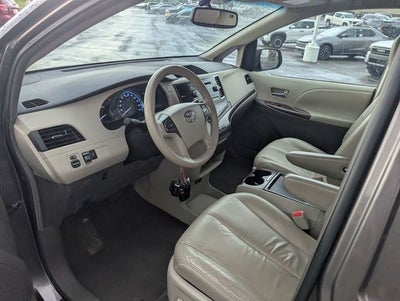 2011 Toyota Sienna XLE