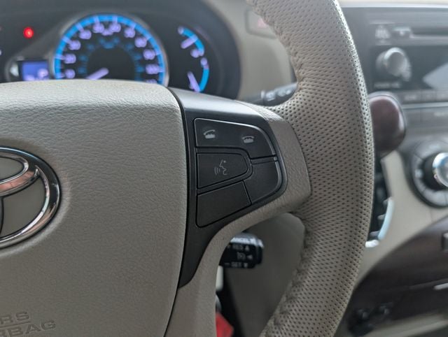 2011 Toyota Sienna XLE