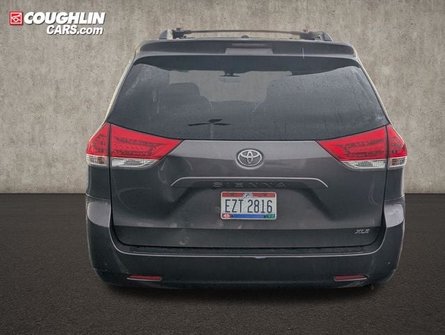 2011 Toyota Sienna XLE
