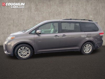 2011 Toyota Sienna XLE