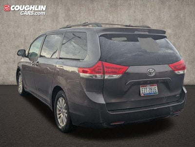 2011 Toyota Sienna XLE