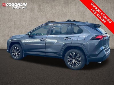 2022 Toyota RAV4 Hybrid XLE Premium