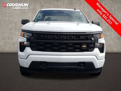 2022 Chevrolet Silverado 1500 4WD Crew Cab 147" Custom