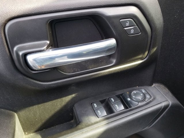 2022 Chevrolet Silverado 1500 LTD 4WD Crew Cab 147" Custom