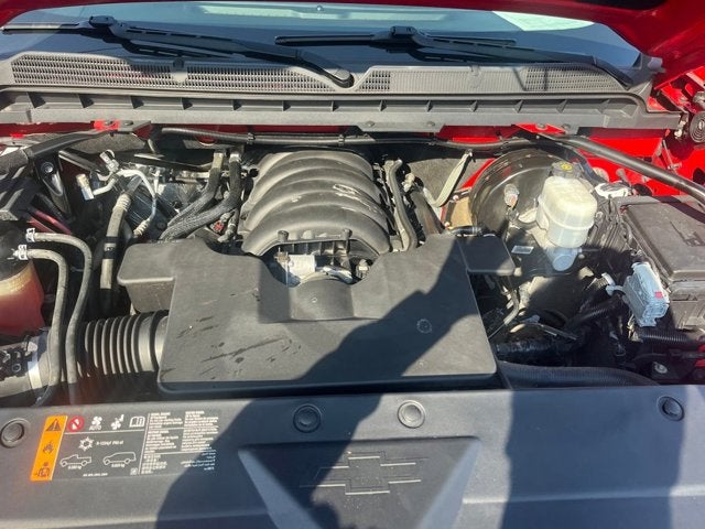 2018 Chevrolet Silverado 1500 4WD Double Cab 143.5" Custom