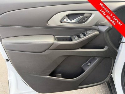 2024 Chevrolet Traverse Limited LT Cloth