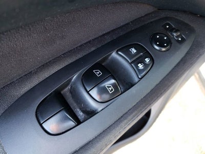 2014 Nissan Pathfinder SV