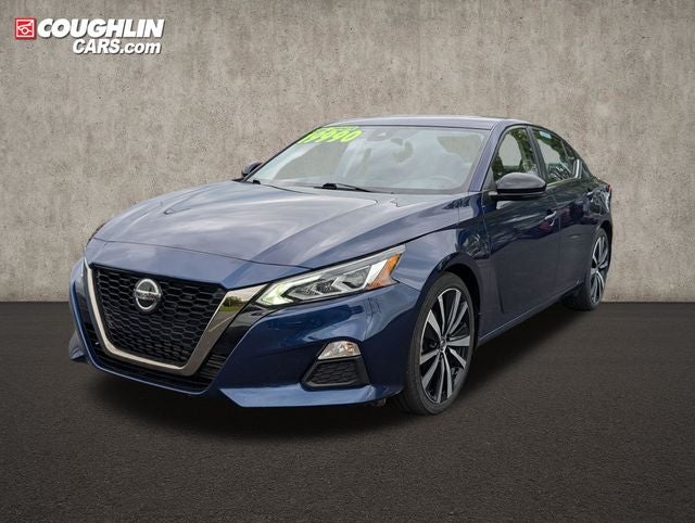 2022 Nissan Altima 2.0 SR