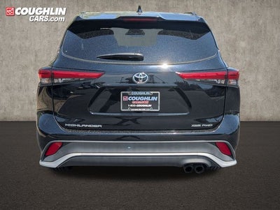 2022 Toyota Highlander XSE