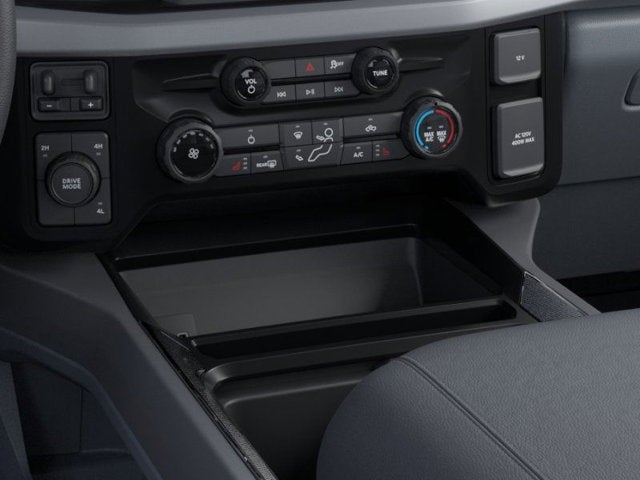 2025 Ford Super Duty F-550 Dually XLT