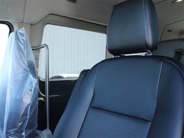 2024 Ford Transit Passenger Wagon XL