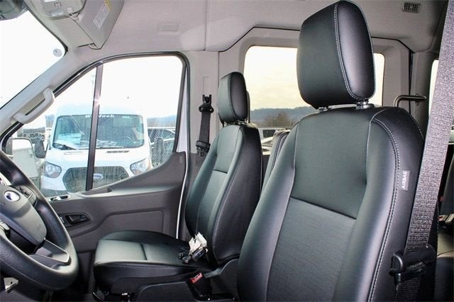 2024 Ford Transit Passenger Wagon XL