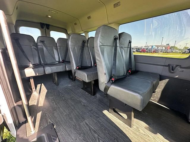 2024 Ford Transit Passenger Wagon XL