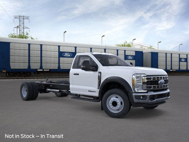 2025 Ford Super Duty F-600 DRW XL