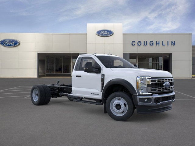 2025 Ford Super Duty F-550 Dually XL