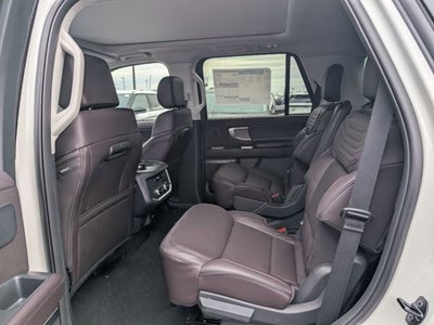 2025 Ford Expedition Platinum