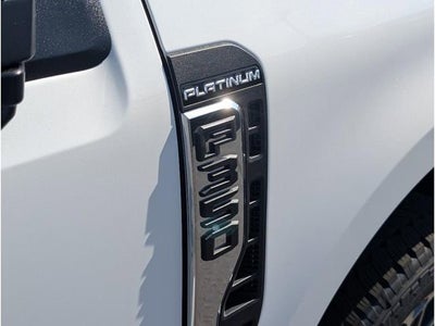 2025 Ford Super Duty F-350 Platinum