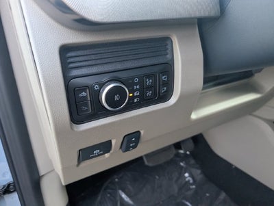 2027 Ford F-350SD Platinum