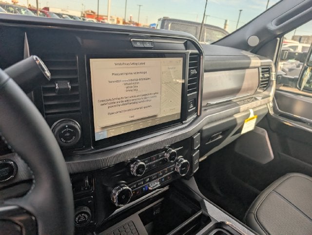 2027 Ford F-350SD Platinum