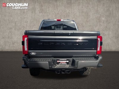 2027 Ford F-350SD Platinum