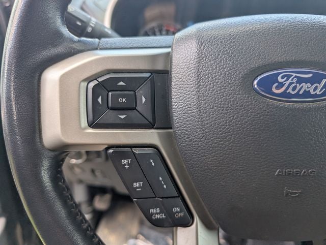 2022 Ford F-350SD Lariat
