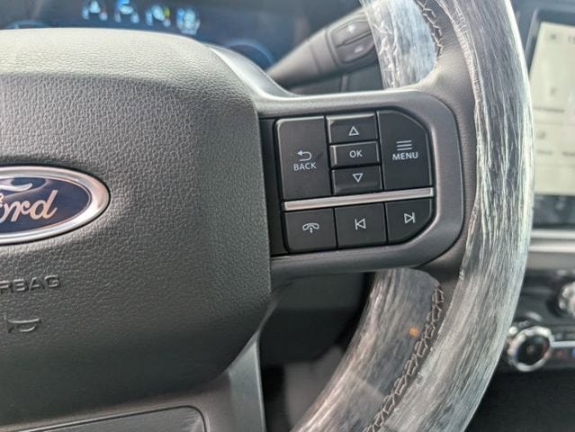 2026 Ford Super Duty F-350 LARIAT