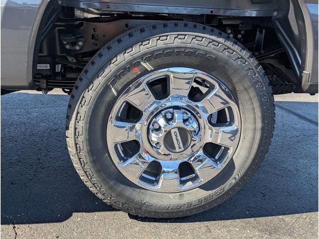 2026 Ford Super Duty F-350 LARIAT