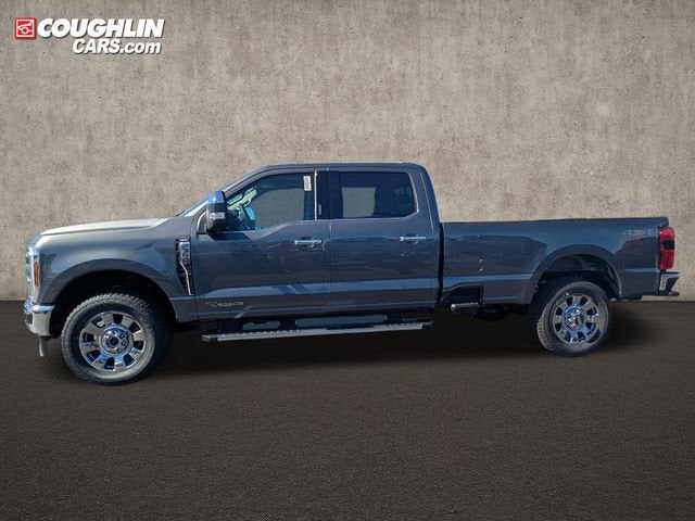 2026 Ford Super Duty F-350 LARIAT