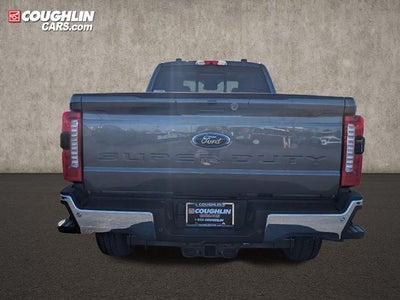 2026 Ford Super Duty F-350 LARIAT