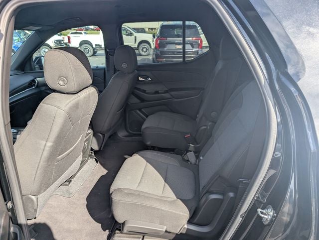 2024 Chevrolet Traverse Limited LT Cloth