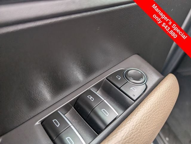 2023 GMC Canyon 4WD Denali
