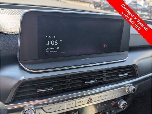 2022 Kia Telluride LX