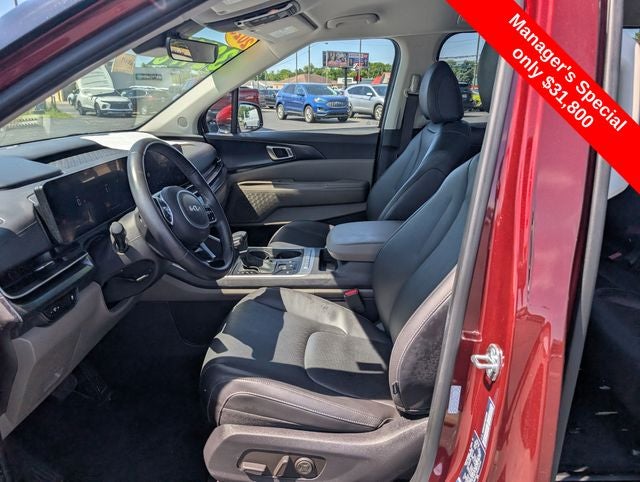 2025 Kia Carnival LXS