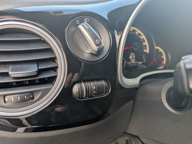 2014 Volkswagen Beetle 2.5L