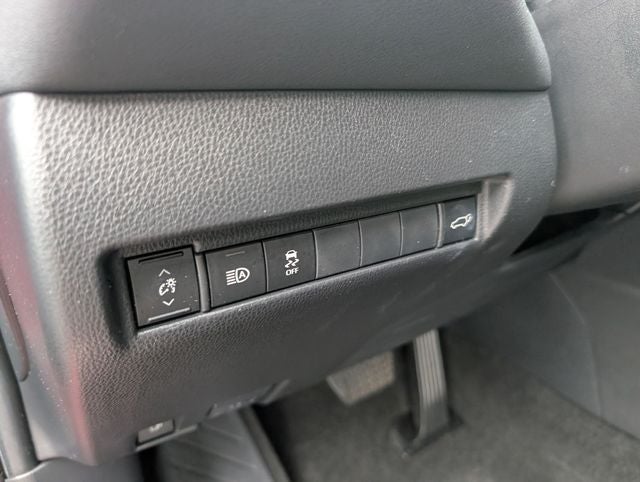 2023 Toyota Venza XLE