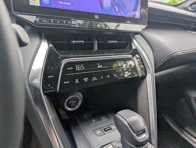 2023 Toyota Venza XLE