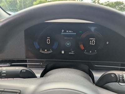 2025 Hyundai Kona SE