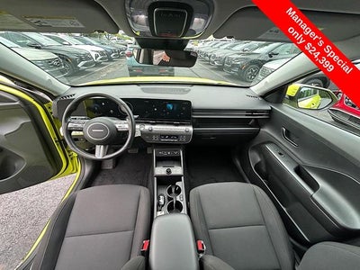 2025 Hyundai Kona SEL Convenience