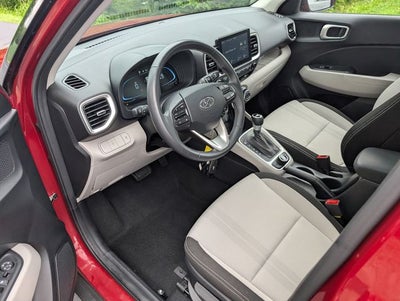 2023 Hyundai Venue SEL