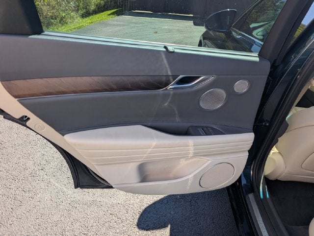 2022 Genesis G80 2.5T