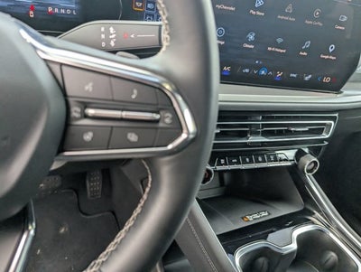 2026 Chevrolet Traverse AWD LT