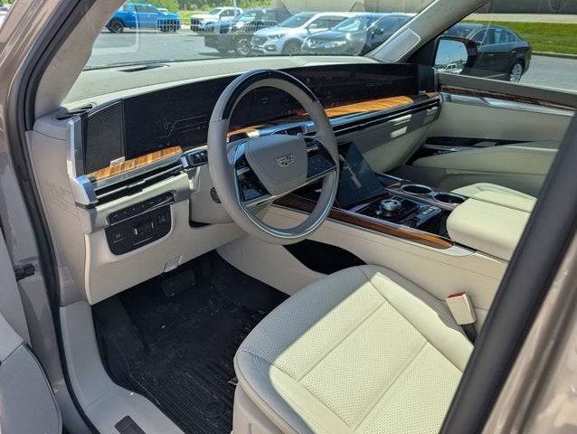 2025 Cadillac Escalade 4WD Sport Platinum