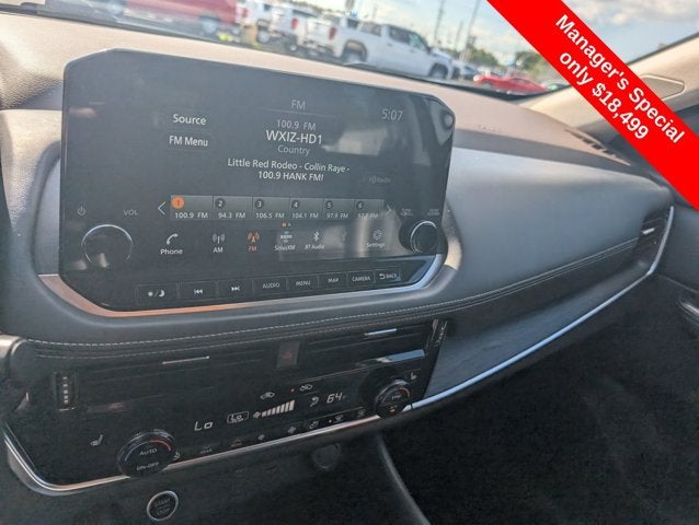 2021 Nissan Rogue SL