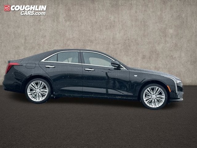 2023 Cadillac CT4 Premium Luxury