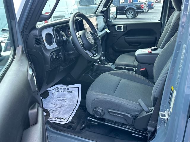 2025 Jeep Gladiator Sport S