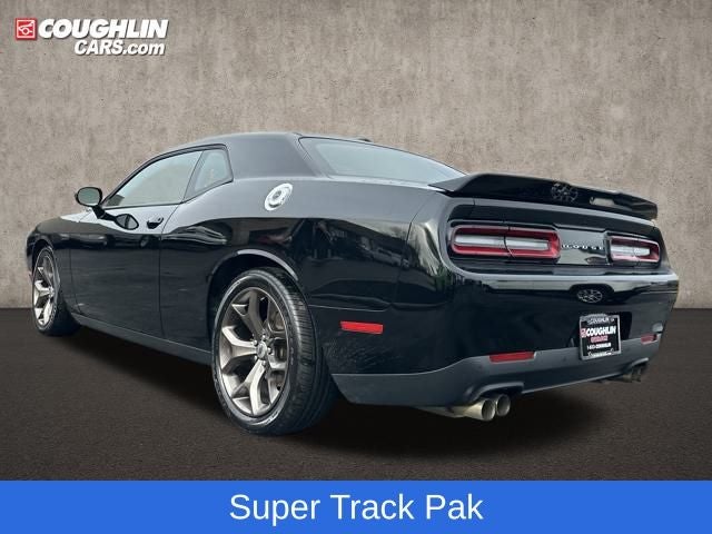 2017 Dodge Challenger SXT