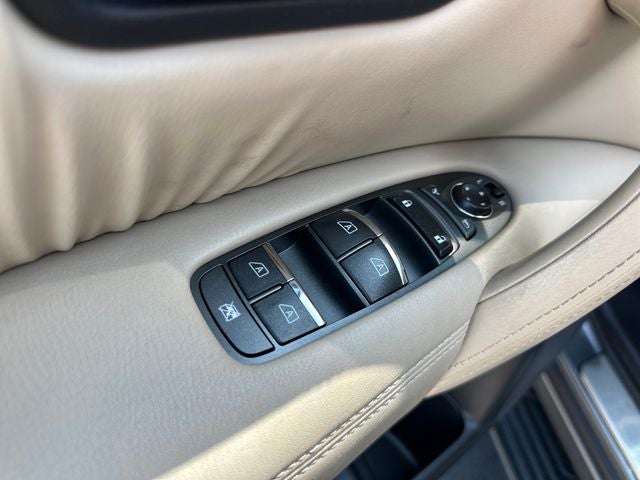 2017 Nissan Armada SL
